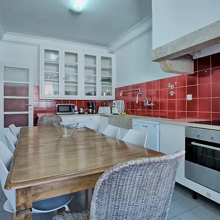 Liverpool Terrace Apartment *